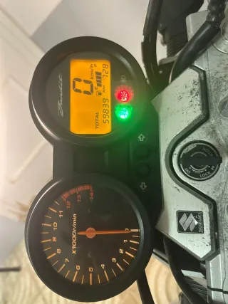 Suzuki Bandit 650 2007 Negra