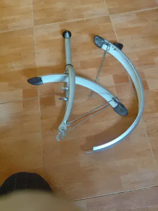 Horquilla y guardabarros bicicleta  20 pulgadas