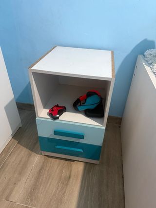 Armario, cajonera y cama nido habitación infantil