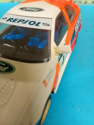 Scalextric Ford Escort Cosworth Sainz Escala 1.32