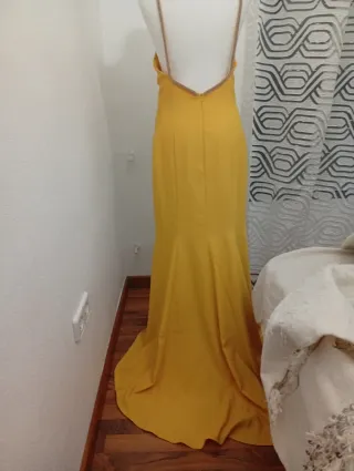 Vestido de fiesta amarillo gala