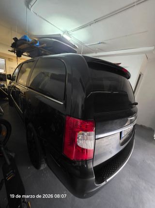 Chrysler Town & Country 2015