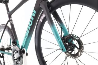 Bianchi Specialissima Arkea Team Di2 12V (carretera) t.58 Reacondicionada