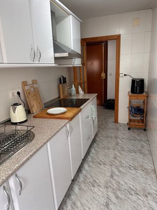 Cocina blanca moderna desmontaje requerido