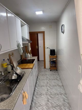 Cocina blanca moderna desmontaje requerido