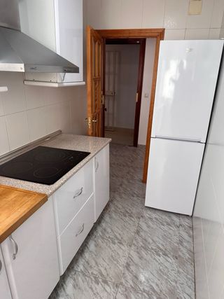 Cocina blanca moderna desmontaje requerido