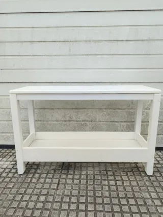 Consola IKEA de pino lacado