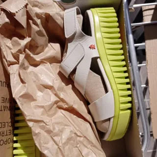 Sandalias Art Brigthon Plataforma Blancas/Verdes