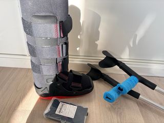 Bota Walker Talla M *No Hago envíos*