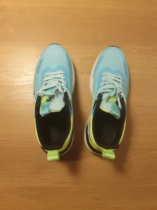 Zapatillas deportivas Running Nuevas Talla 42