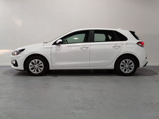 Hyundai i30 Essence 1.5 DPI 110 5p