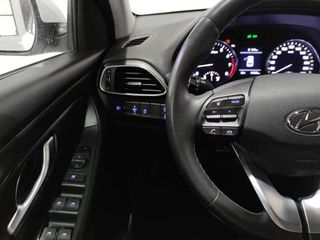 Hyundai i30 Essence 1.5 DPI 110 5p