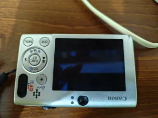 Fotocamera Canon Digital IXUS 80 IS con Caricatore