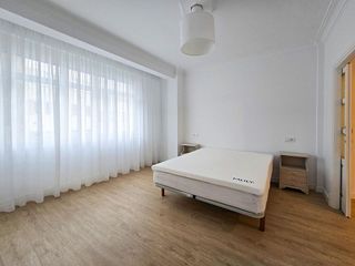 Piso en alquiler en Paseo de los Puentes - Santa Margarita en Coruña (A)