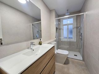 Piso en alquiler en Paseo de los Puentes - Santa Margarita en Coruña (A)