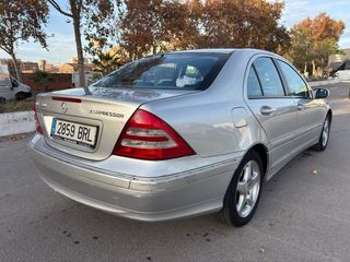 Mercedes-Benz Clase C 2002 ETIQUETA B IMPECABLE