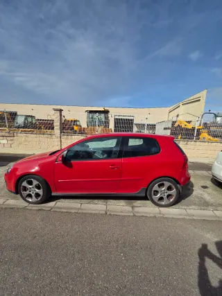 Volkswagen Golf 2005