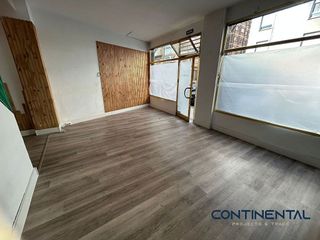 Local comercial en venta en Pumarín en Gijón