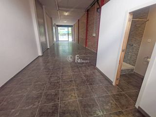 Local comercial en venta en La Bordeta en Lleida