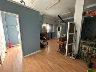 Local comercial en venta en Marchena