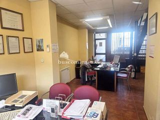 Oficina en venta en Renfe - Bulevar 1º y 2º Fase en Jaén