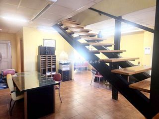 Oficina en venta en Renfe - Bulevar 1º y 2º Fase en Jaén