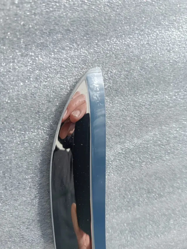 Moldura Izquierda delantera Peugeot 407