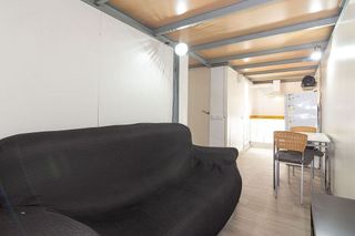 Local comercial en venta en Sants-Badal en Barcelona