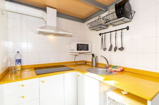 Local comercial en venta en Sants-Badal en Barcelona