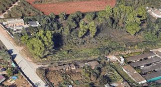 Terreno en venta en Palau-solità i Plegamans