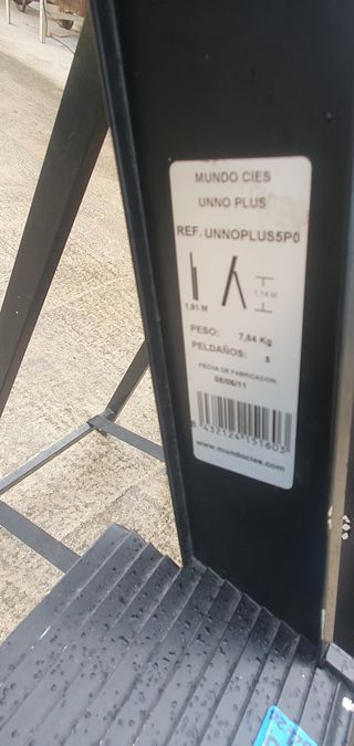 ESCALERA DE TIJERA FUERTES