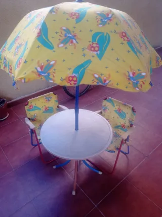 Conjunto mesa y sillas camping infantil