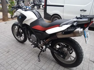 BMW G650GS con 1 año garantía