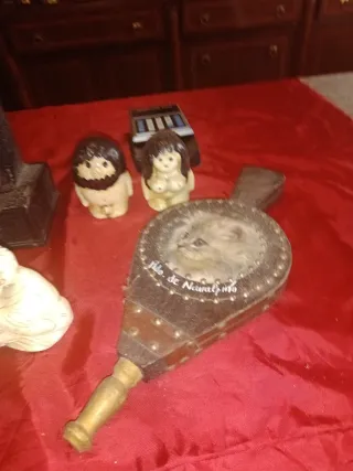 Lote Figuras Vintage y Objetos Coleccionables