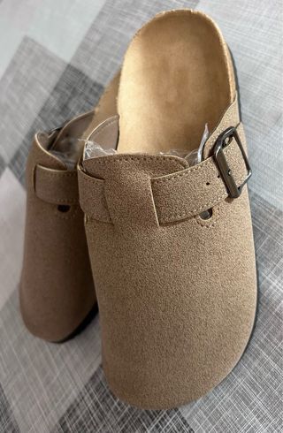 Zuecos unisex beige