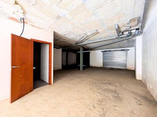 Local comercial en venta en Amposta