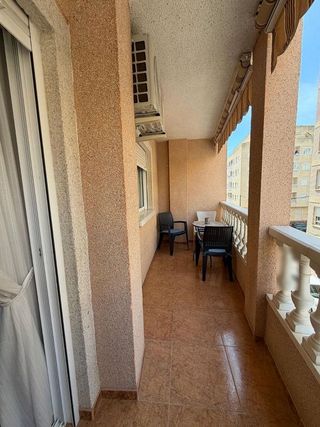 Piso en alquiler en Centro en Torrevieja