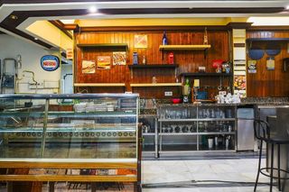 Local comercial en venta en Camas