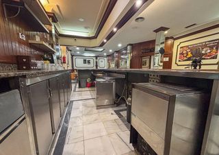 Local comercial en venta en Camas