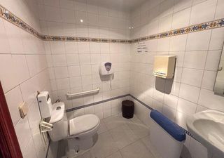 Local comercial en venta en Camas