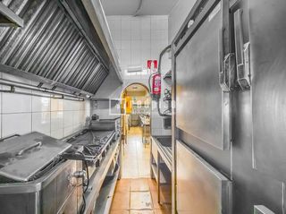 Local comercial en venta en Valderas - Los Castillos en Alcorcón