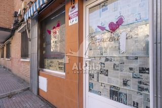 Local comercial en venta en Juan de Austria en Alcalá de Henares