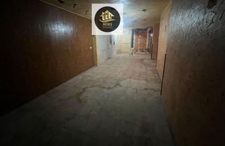 Local comercial en venta en Hospital en Jaén