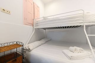 Dúplex en alquiler en Fuente del Berro en Madrid