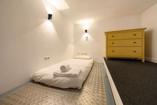 Dúplex en alquiler en Fuente del Berro en Madrid