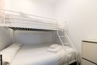 Dúplex en alquiler en Fuente del Berro en Madrid