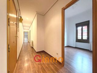 Piso en alquiler en Palacio en Madrid