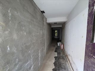 Oficina en venta en Puerto Chico en Santander