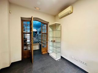 Local comercial en alquiler en Creu de la Mà - Rally sud en Figueres