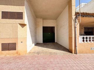 Garaje en venta en Torrelamata - La Mata en Torrevieja
